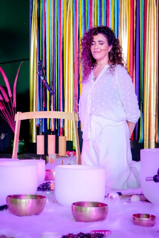 Fotografía de Sound Healing en una edición anterior de Holi